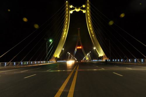 凌波大橋4.png
